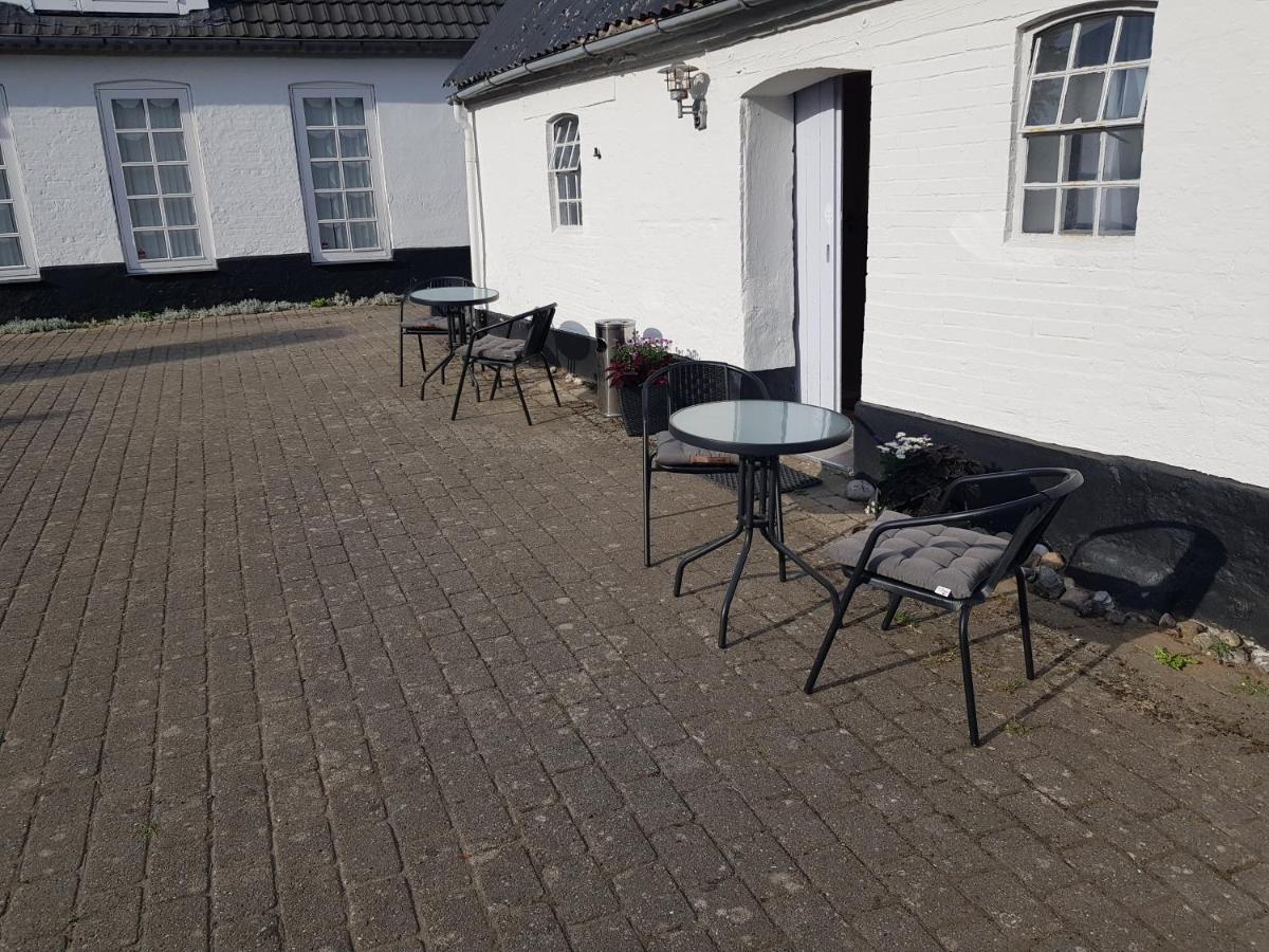 Trandafir Guesthouse Egtved Eksteriør bilde