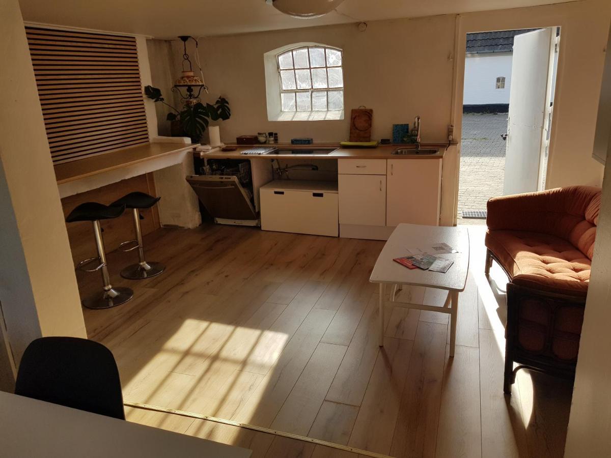 Trandafir Guesthouse Egtved Eksteriør bilde